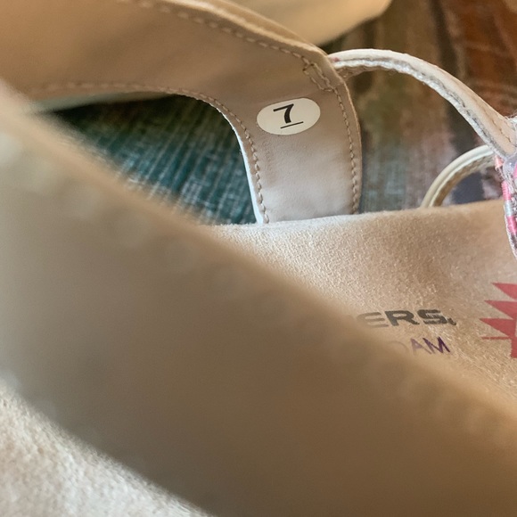 Sketchers memory foam sandals - Picture 5 of 6